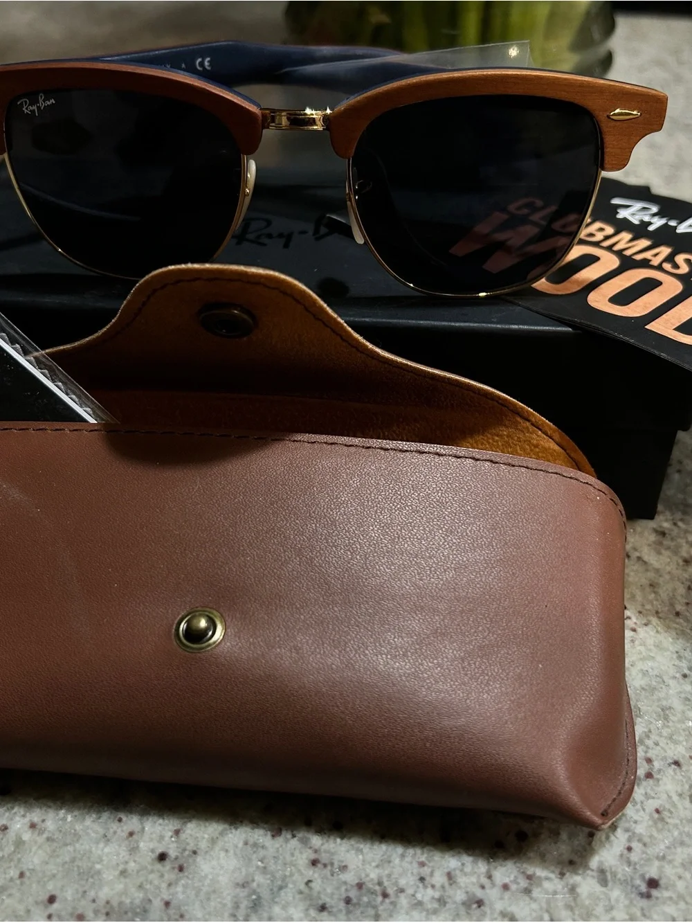 Ray-Ban RB3016M Clubmaster Wood Sunglasses 1180/R5 51mm + Case